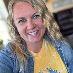 Meet your Posher, Nichole